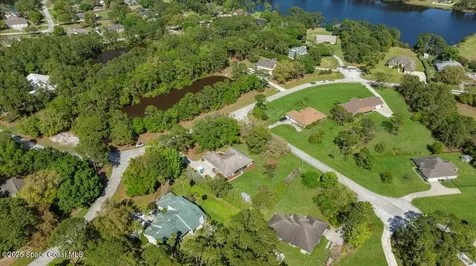 5395 Amy Way Mims FL 32754