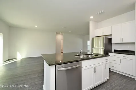 2141 Alwar Avenue SW Palm Bay FL 32908