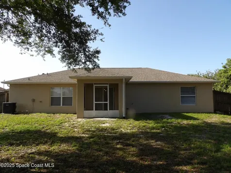 741 Olivia Street SW Palm Bay FL 32908