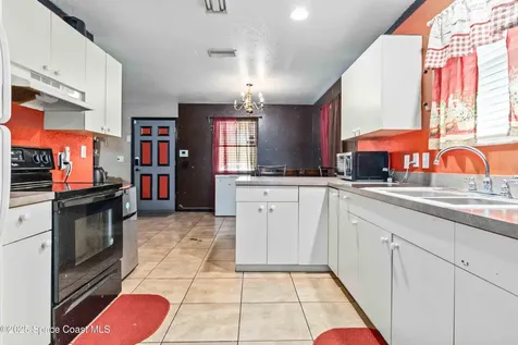 1045 Dove Street Melbourne FL 32935