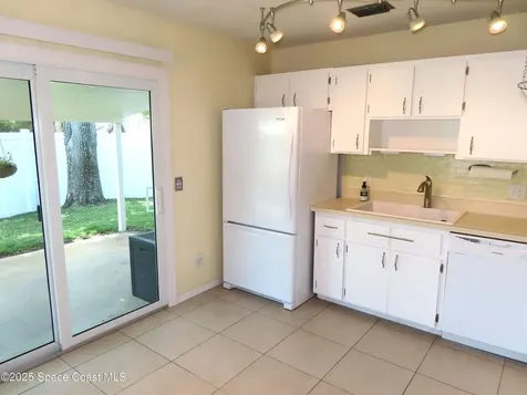8725 22nd Street Vero Beach FL 32966
