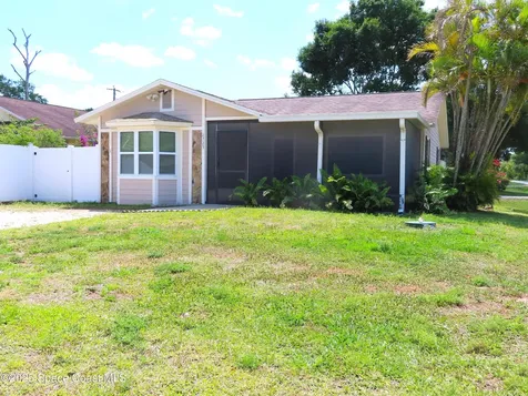 8725 22nd Street Vero Beach FL 32966