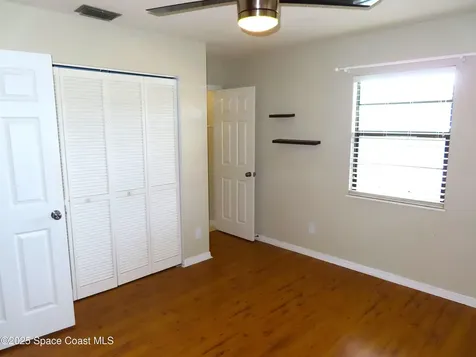 8725 22nd Street Vero Beach FL 32966