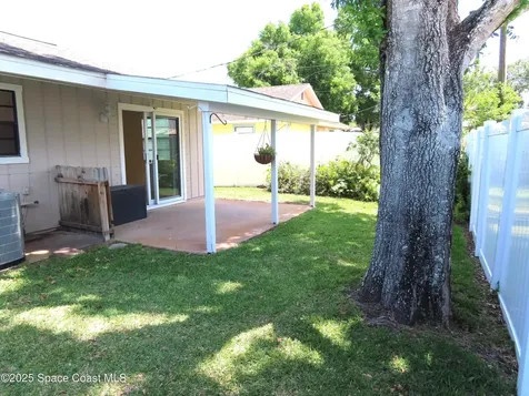 8725 22nd Street Vero Beach FL 32966