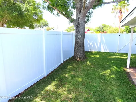8725 22nd Street Vero Beach FL 32966