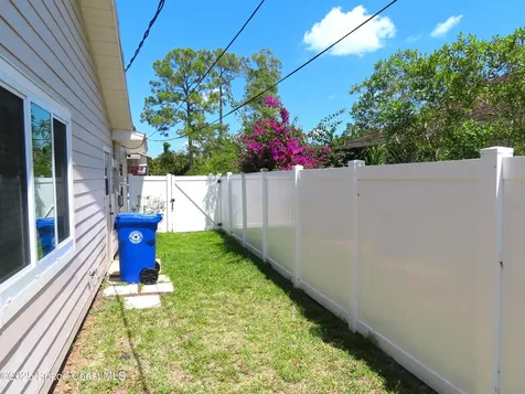 8725 22nd Street Vero Beach FL 32966