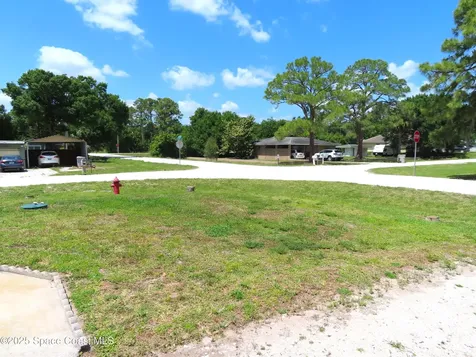 8725 22nd Street Vero Beach FL 32966