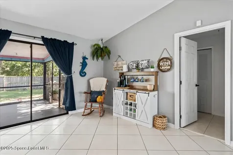 298 SW Airview Avenue Port St. Lucie FL 34984