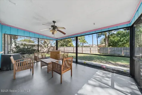 298 SW Airview Avenue Port St. Lucie FL 34984