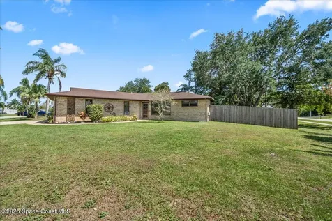 298 SW Airview Avenue Port St. Lucie FL 34984