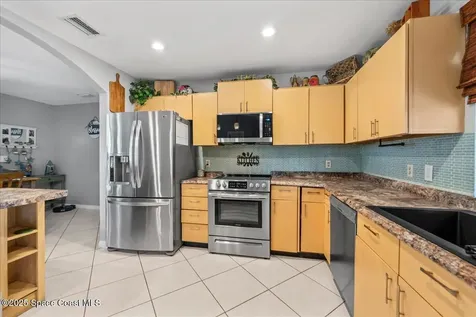 298 SW Airview Avenue Port St. Lucie FL 34984