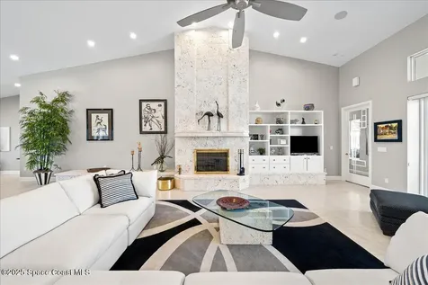 110 W Bay Drive Cocoa Beach FL 32931