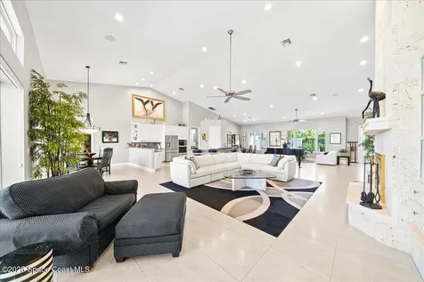 110 W Bay Drive Cocoa Beach FL 32931