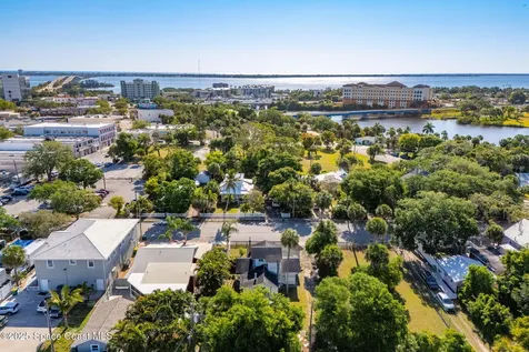 2106 Vernon Place Melbourne FL 32901