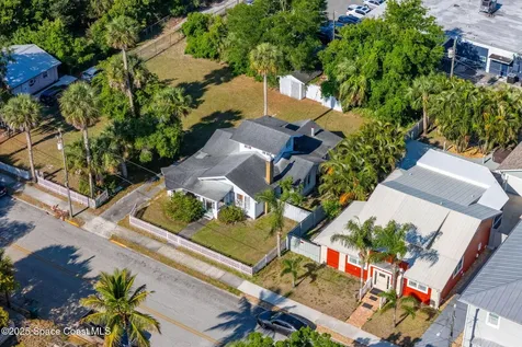 2106 Vernon Place Melbourne FL 32901