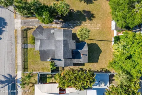 2106 Vernon Place Melbourne FL 32901