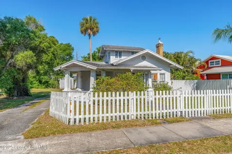 2106 Vernon Place Melbourne FL 32901