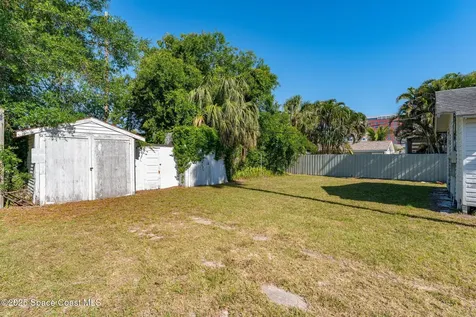 2106 Vernon Place Melbourne FL 32901