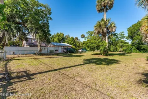 2106 Vernon Place Melbourne FL 32901