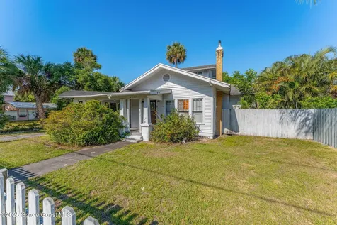 2106 Vernon Place Melbourne FL 32901
