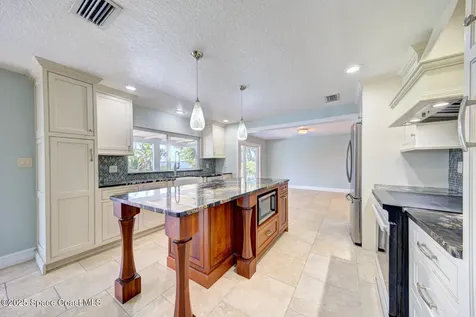 75 Carrigan Boulevard Merritt Island FL 32952