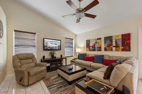 1512 Heartwellville Street NW Palm Bay FL 32907