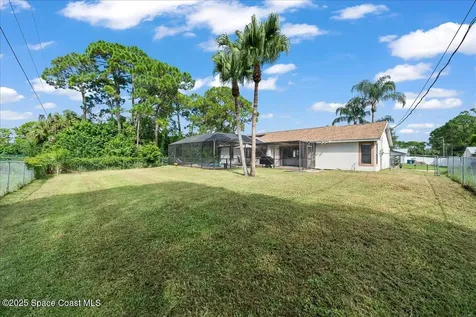 1344 Kayford Street NW Palm Bay FL 32907