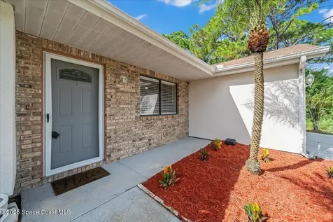 1344 Kayford Street NW Palm Bay FL 32907