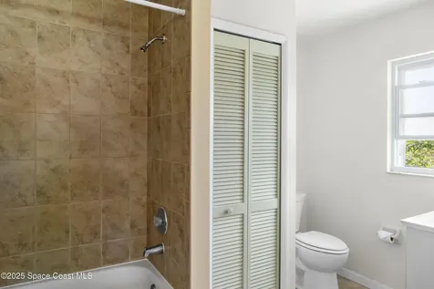 5895 Pine Sap Avenue Grant FL 32949
