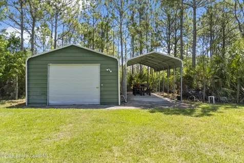5895 Pine Sap Avenue Grant FL 32949
