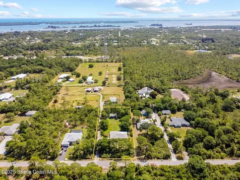 5895 Pine Sap Avenue Grant FL 32949