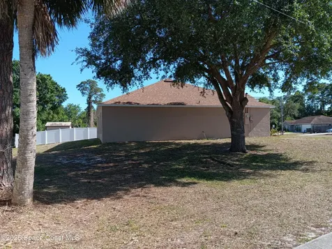 6233 Alden Avenue Cocoa FL 32927