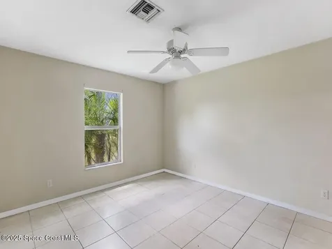 7745 99th Court Vero Beach FL 32967