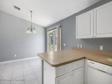 7745 99th Court Vero Beach FL 32967