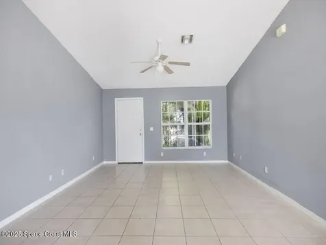 7745 99th Court Vero Beach FL 32967