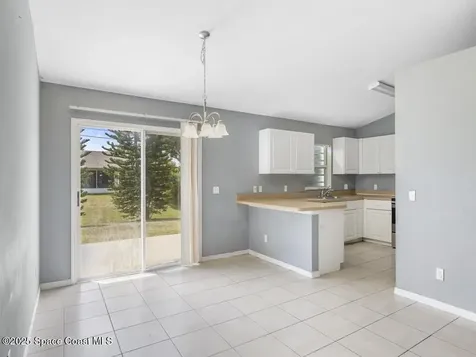 7745 99th Court Vero Beach FL 32967