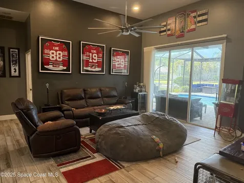 4749 Stoneview Circle Oldsmar FL 34677