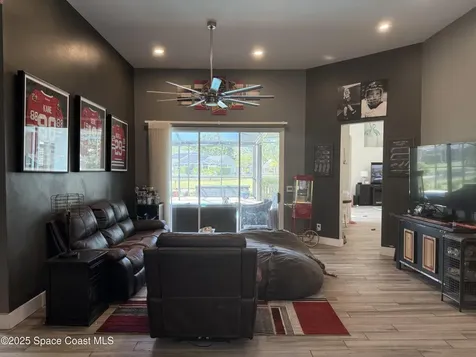4749 Stoneview Circle Oldsmar FL 34677