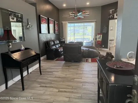 4749 Stoneview Circle Oldsmar FL 34677