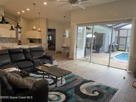 4749 Stoneview Circle Oldsmar FL 34677