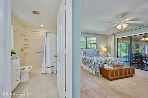 527 10th Court Vero Beach FL 32962