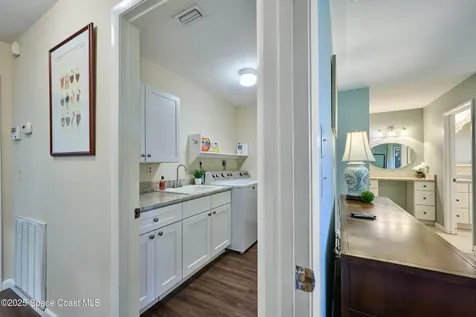 527 10th Court Vero Beach FL 32962