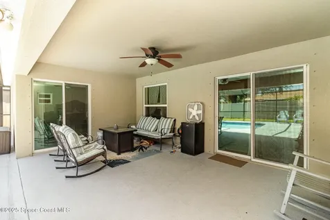 171 Nadell Avenue NW Palm Bay FL 32907