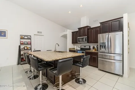 171 Nadell Avenue NW Palm Bay FL 32907