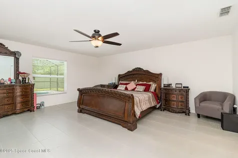 171 Nadell Avenue NW Palm Bay FL 32907