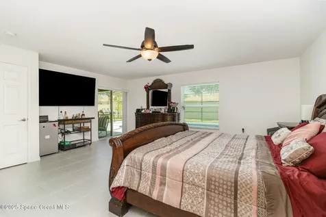 171 Nadell Avenue NW Palm Bay FL 32907