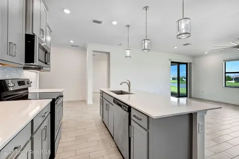 9223 Alister Drive Melbourne FL 32940