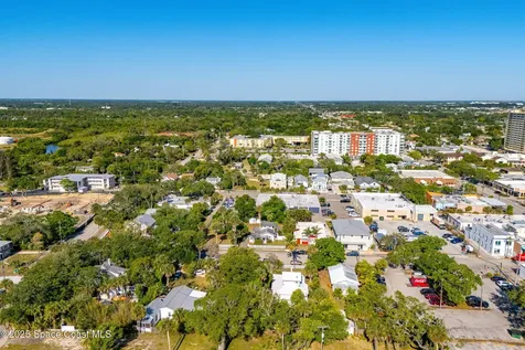 2106 Vernon Place Melbourne FL 32901
