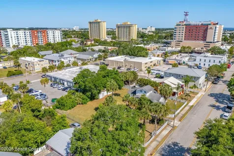 2106 Vernon Place Melbourne FL 32901