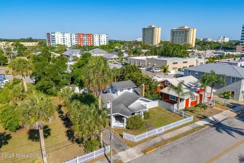 2106 Vernon Place Melbourne FL 32901